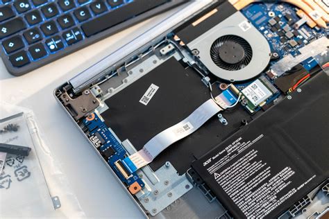 acer aspire 5 speicher erweitern.